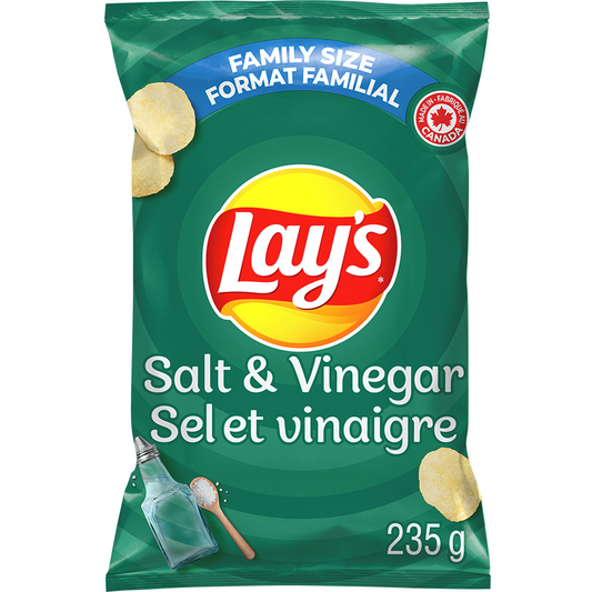 Salt & Vinegar flavoured potato chips - Lay's